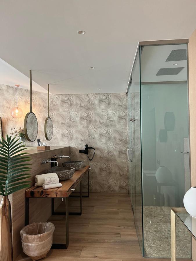 Playa Grande By Tropical - Adults Only Hotel Gavà Kültér fotó