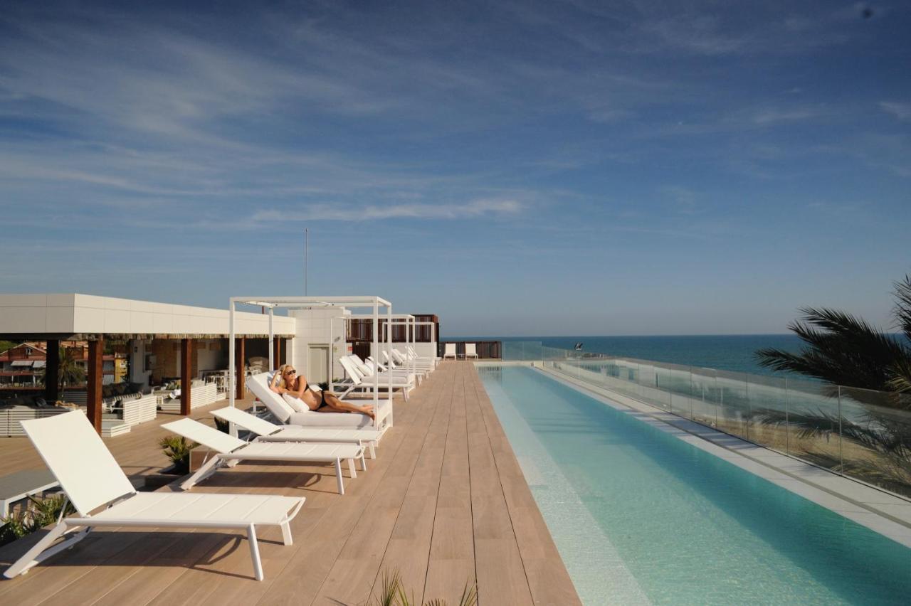 Playa Grande By Tropical - Adults Only Hotel Gavà Kültér fotó