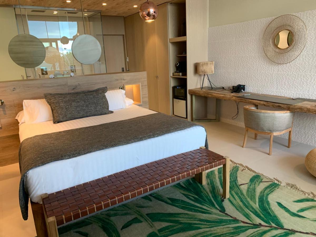 Playa Grande By Tropical - Adults Only Hotel Gavà Kültér fotó