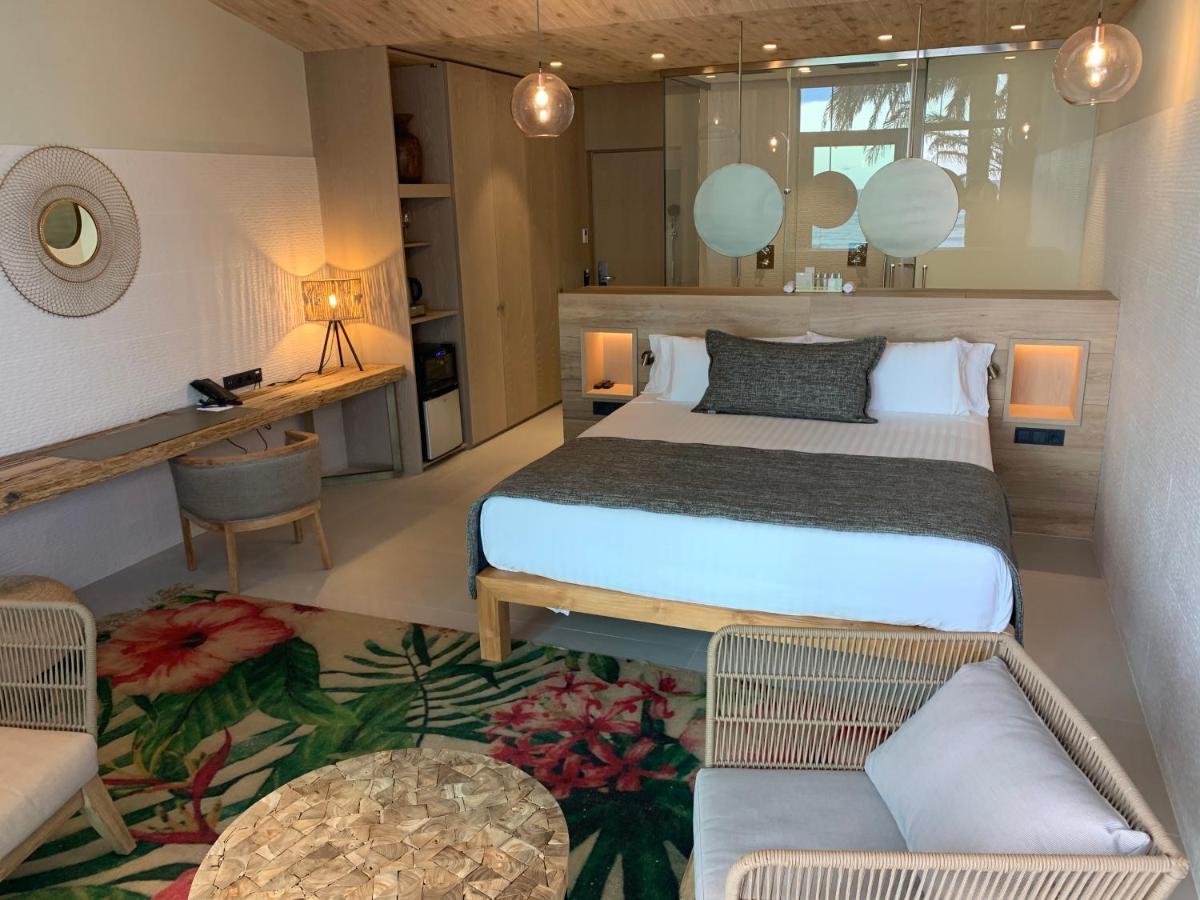 Playa Grande By Tropical - Adults Only Hotel Gavà Kültér fotó