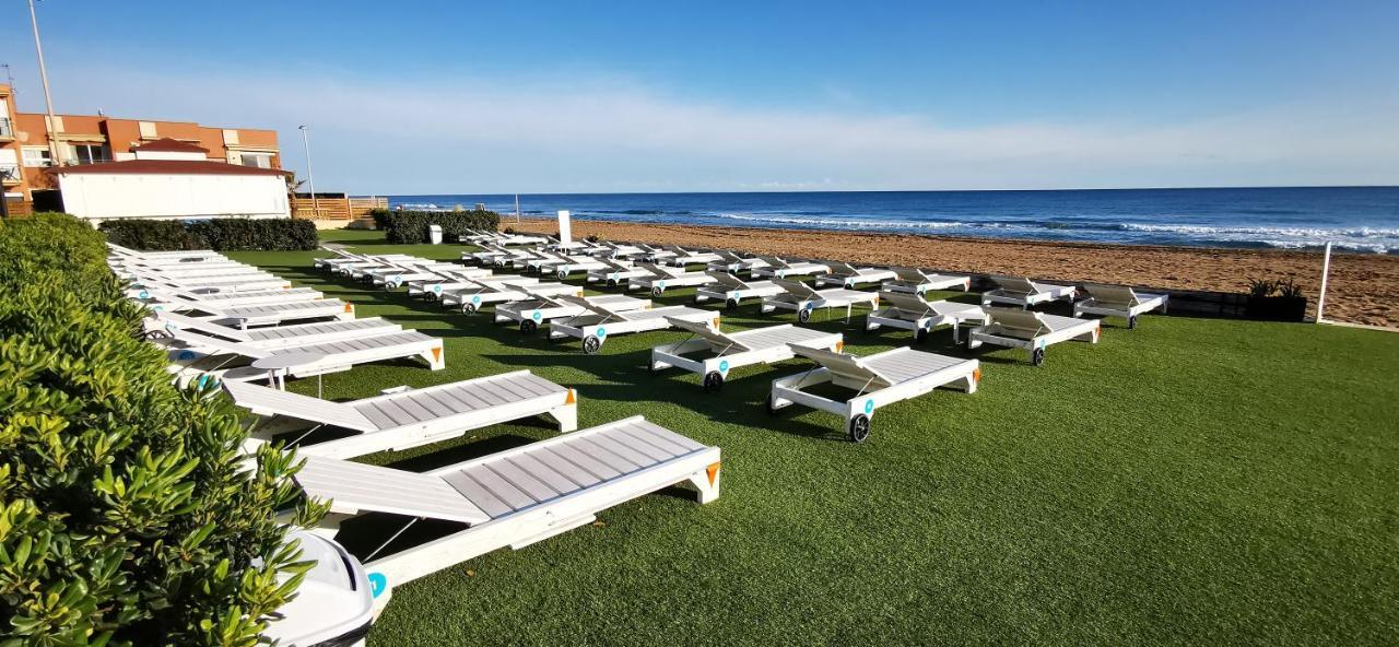 Playa Grande By Tropical - Adults Only Hotel Gavà Kültér fotó