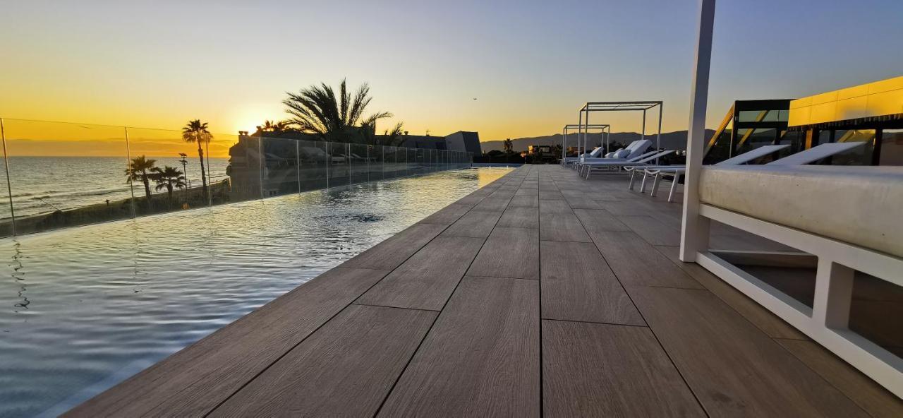 Playa Grande By Tropical - Adults Only Hotel Gavà Kültér fotó